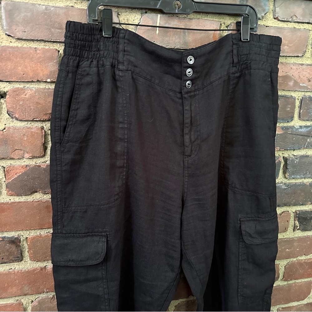 WRAP London black zip ankle linen cargo pants - Picture 2 of 6